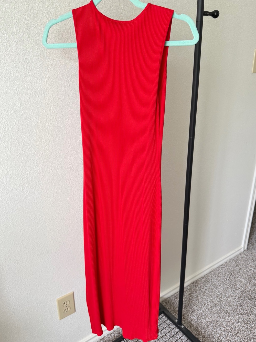 Fitted Ribbed Dress - Red - Picture 5 of 6